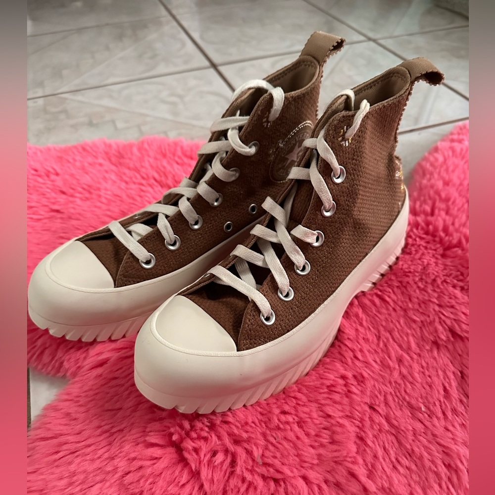 Platform Converse Shoes!